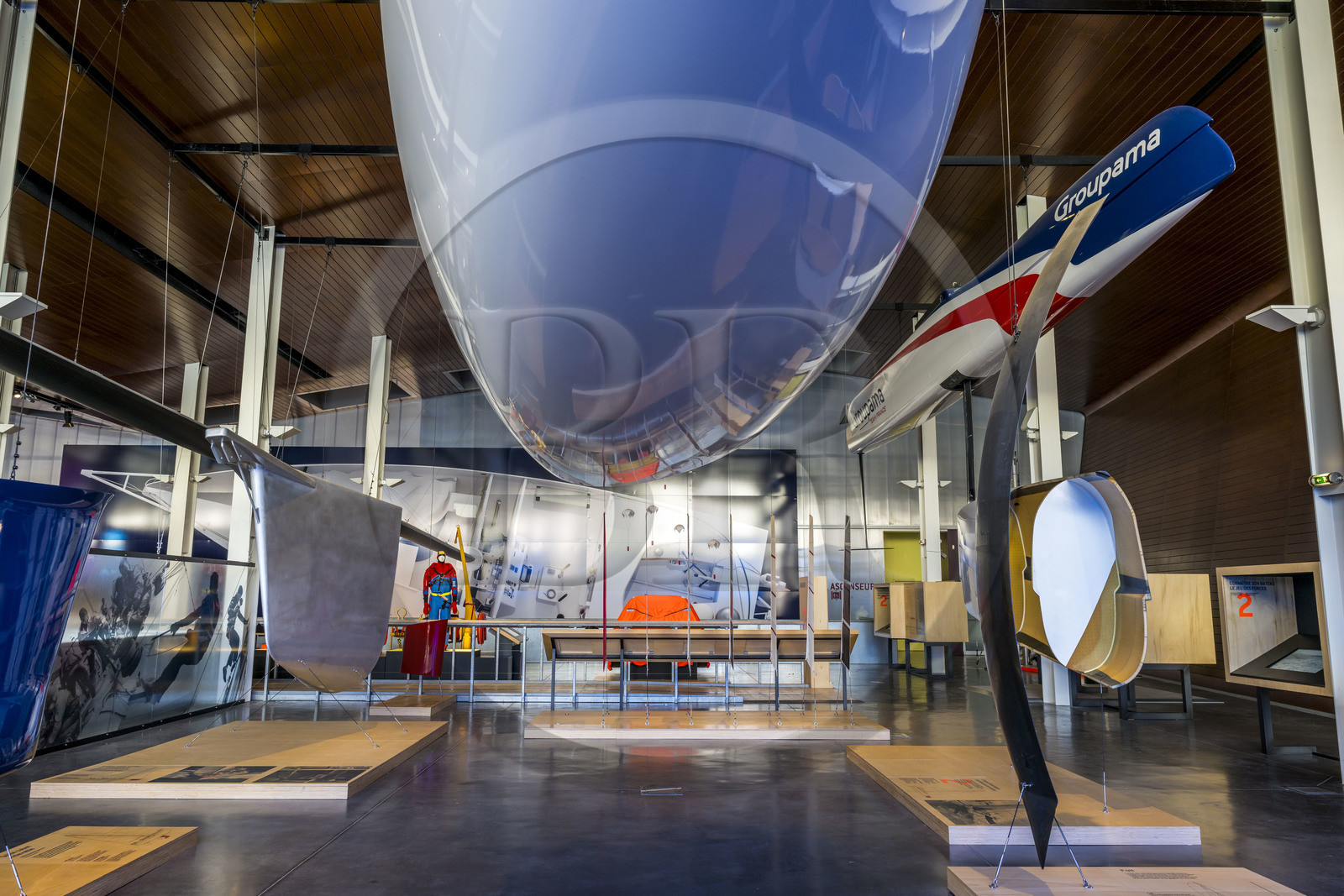 France, Morbihan (56), Lorient, Lorient La Base, ancienne base de sous-marins construite par les Allemands durant la Seconde Guerre mondiale,  Cité de la Voile Eric Tabarly