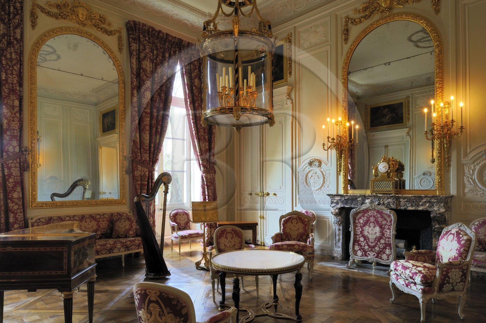 France, Yvelines, Chateau de Versailles, listed as World Heritage by UNESCO, Domaine de Marie Antoinette, the Petit Trianon, Salon de Compagnie (the Compagny Drawing room)
