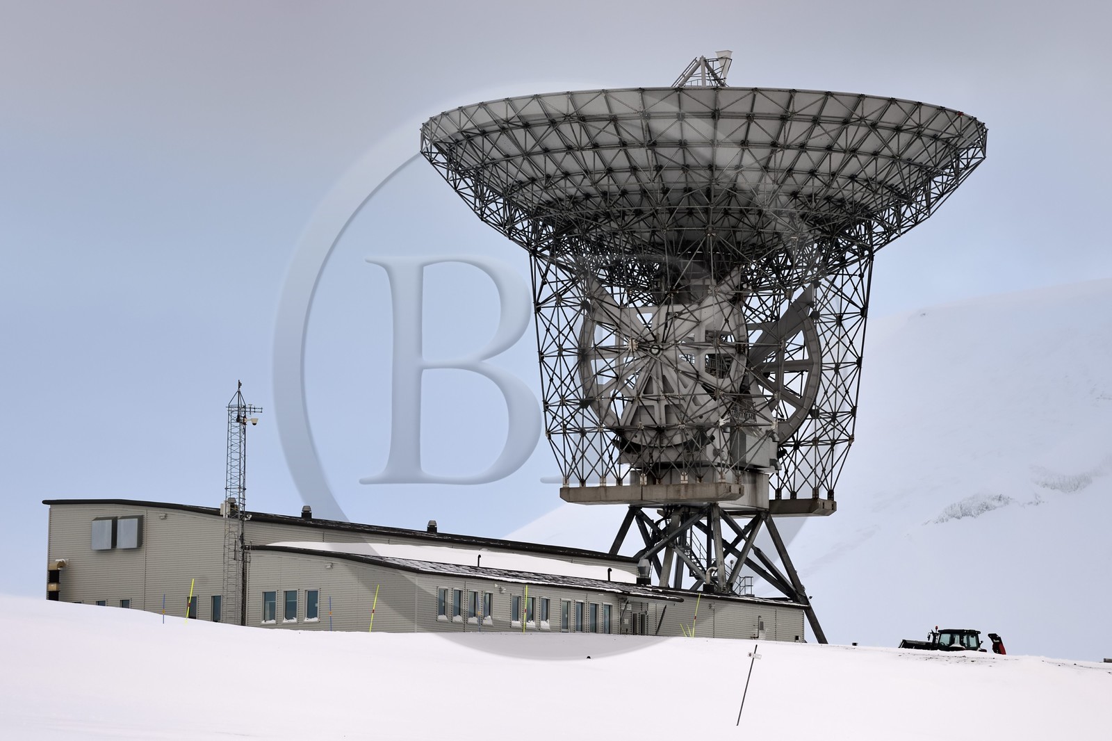 Norvège, Svalbard, Spitzberg, Longyearbyen, EISCAT (European Incoherent Scatter Scientific Association) Radars de la station scientifique
