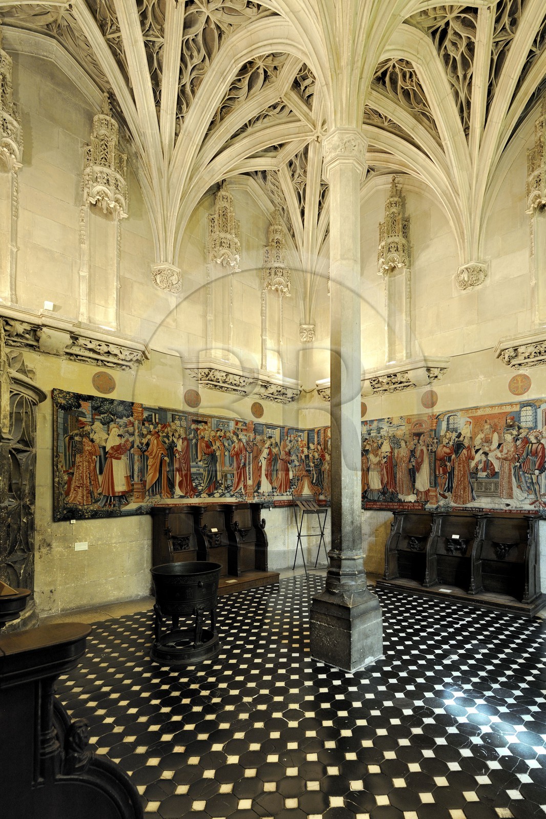 France, Paris (75), musée du Moyen-Age, ancien hôtel de Cluny, la chapelle gothique du 15ème siècle