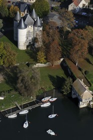 France, Eure (27), Vernon, Vernonnet, le Château des Tourelles (vue aérienne)