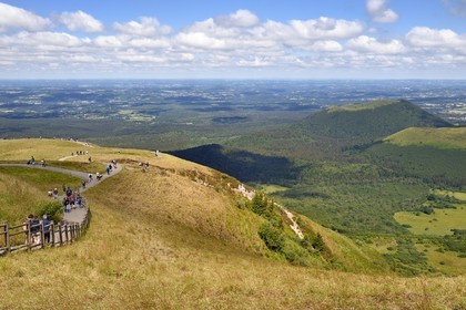 France, Puy de Dome, Parc Naturel Régional des Volcans d'Auvergne (regional nature park of Auvergne volcanoes), Chaine des Puys listed as World heritage by UNESCO, the Puy de Dôme and the Puy de Côme in the background
