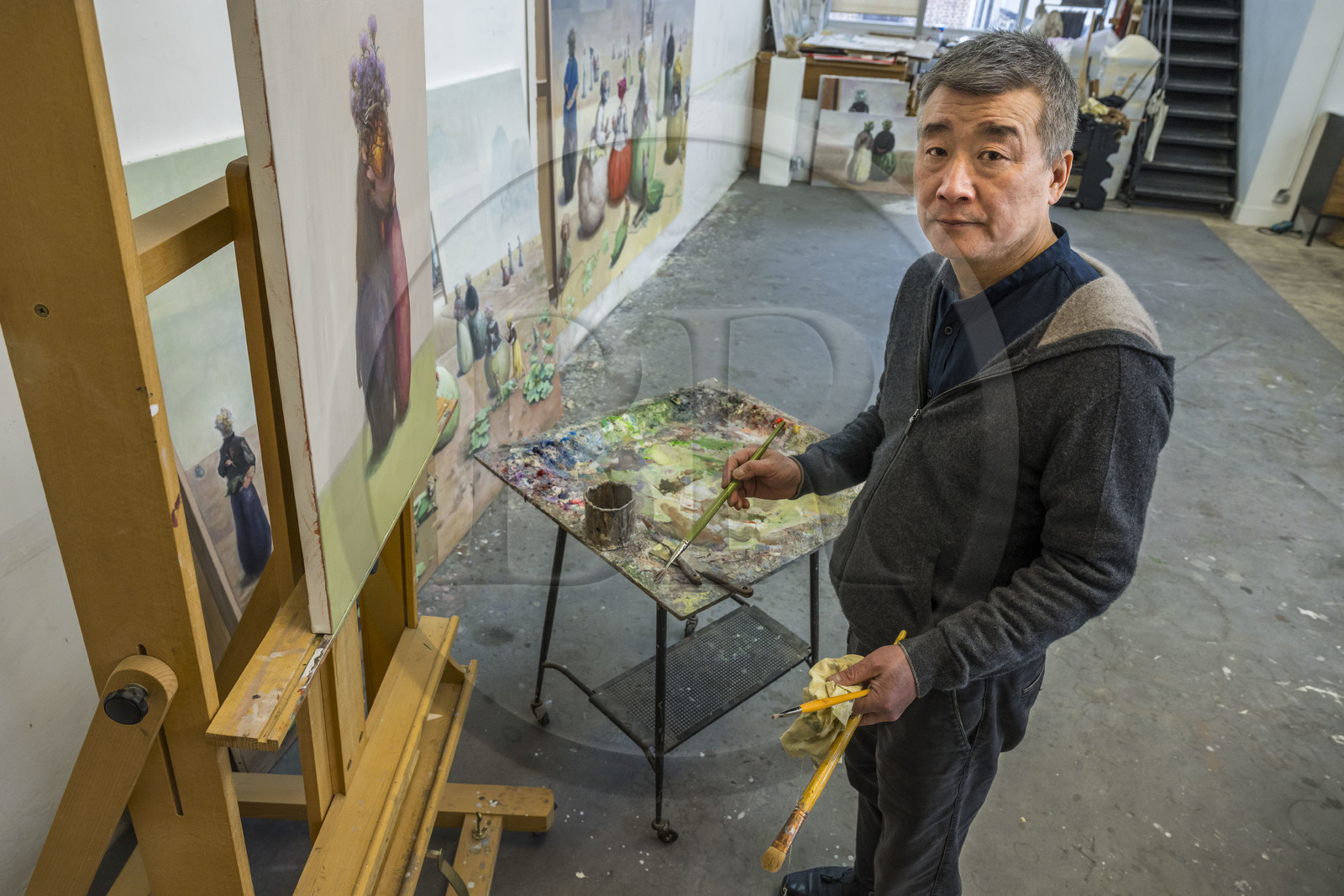 France, the painter Xiao Fan Ru in his workshop in Les Lilas near Paris