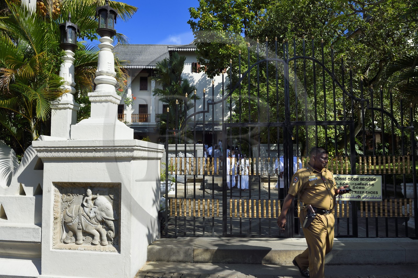 Sri Lanka, province du centre, Kandy, ville sacrée classée patrimoine mondial de l'UNESCO, Temple de la Dent de Bouddha (Sri Dalada Maligawa)