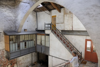 France, Hérault (34), Villeneuvette, ancienne manufacture royale, ancienne entrée principale de l'usine