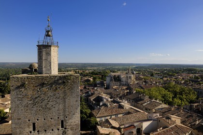 France, Gard (30), Uzès, Tour de l'Evèque depuis la tour Bermonde du château