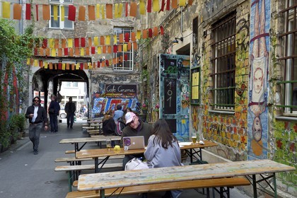 Allemagne, Berlin, Spandauer Vorstadt dans Berlin-Mitte, Scheunenviertel, espace alternatif de Haus Schwarzenberg sur Rosenthaler Strasse 39