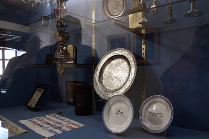 France, Bas Rhin, Strasbourg, old town listed as World Heritage by UNESCO, Alsatian museum (museum of popular arts and traditions), objects of daily life and Jewish worship of the Shabbat in the 19th century in Alsace