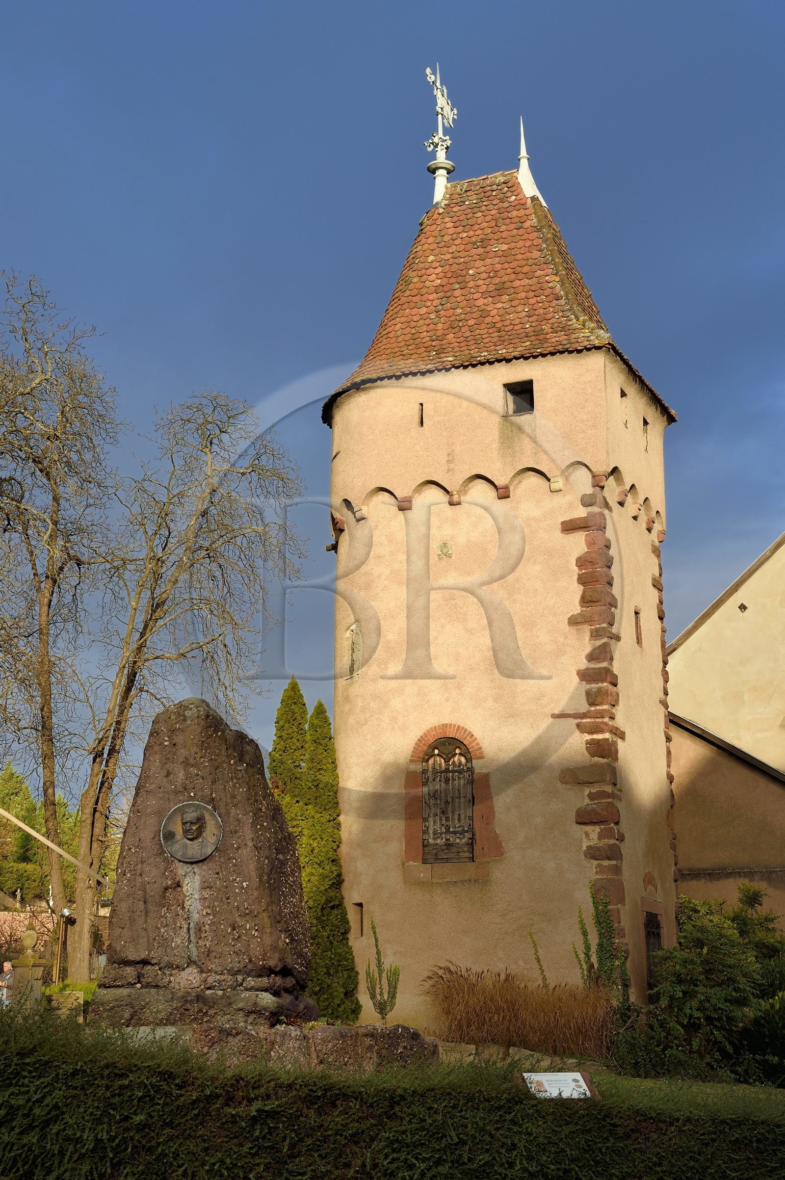 France, Bas-Rhin (67), Obernai, la tour Freppel, ancienne tour des remparts