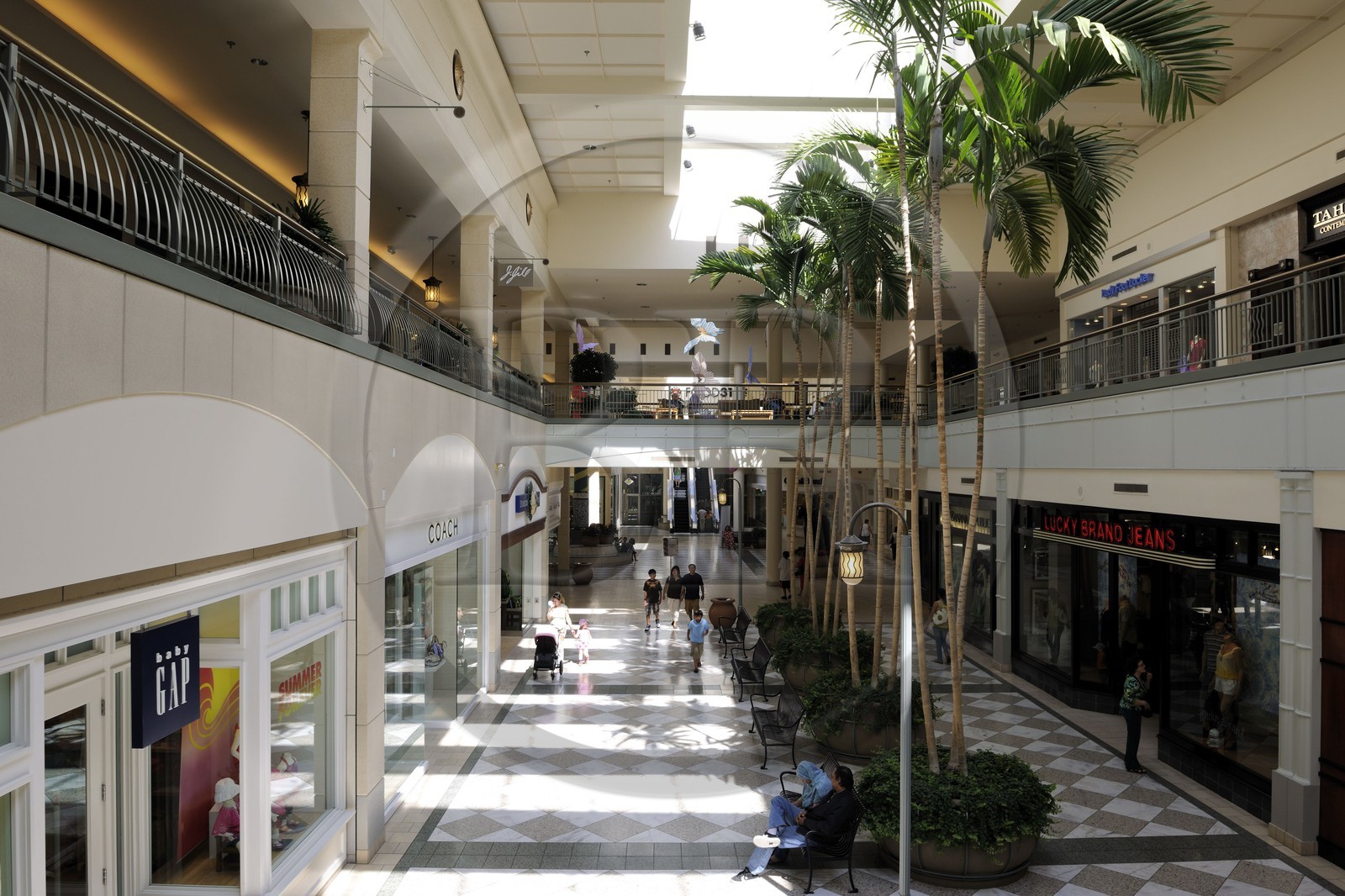 Etats-Unis, Californie, banlieu de San Francisco, centre commerciale de Hillsdale mall
