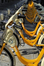 Italie, Lombardie, Milan, vélos en libre-service BikeMi