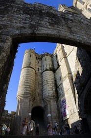 France, Manche (50), Mont-Saint-Michel, classé Patrimoine Mondial de l'UNESCO, le Châtelet entrée fortifiée de l'abbaye