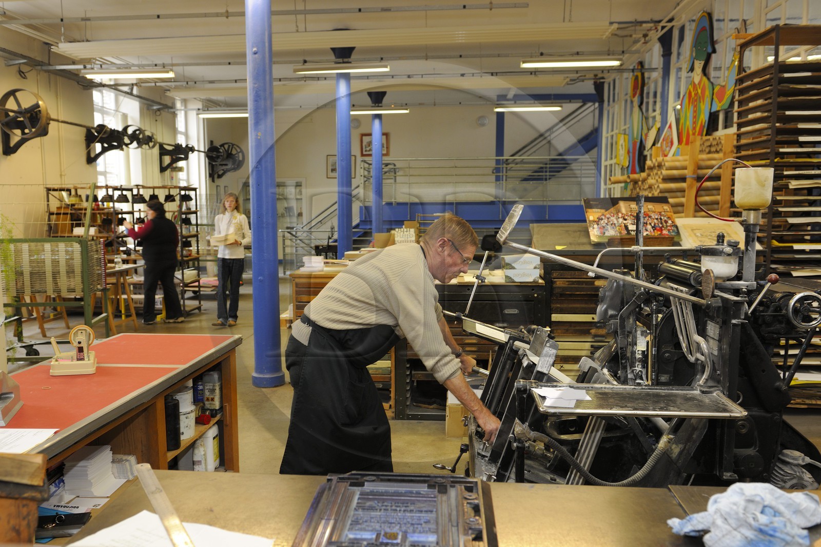 France, Vosges (88), Epinal, Cité de l’Image, Imagerie d’Epinal, l'atelier toujours en fonction