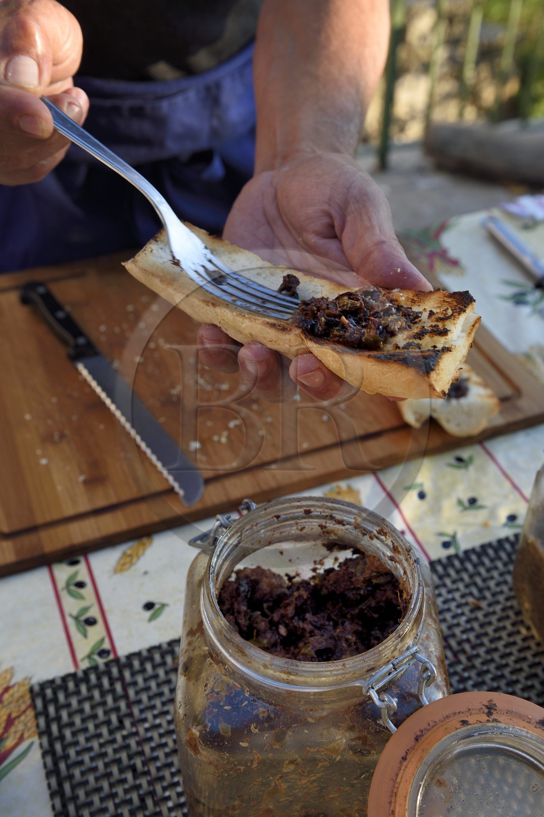France, Var (83), La Dracénie, village de Châteaudouble, anchoiade