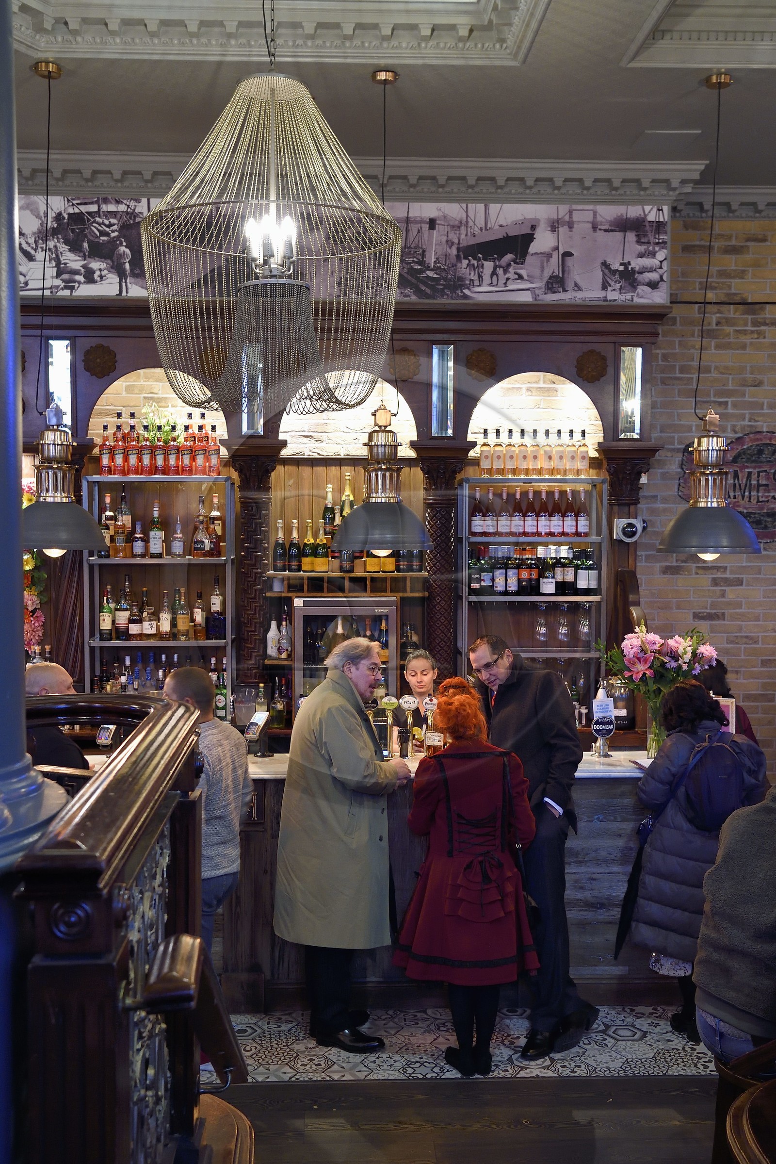Royaume-Uni, Londres, district de Southwark, le pub Horniman at Hay's