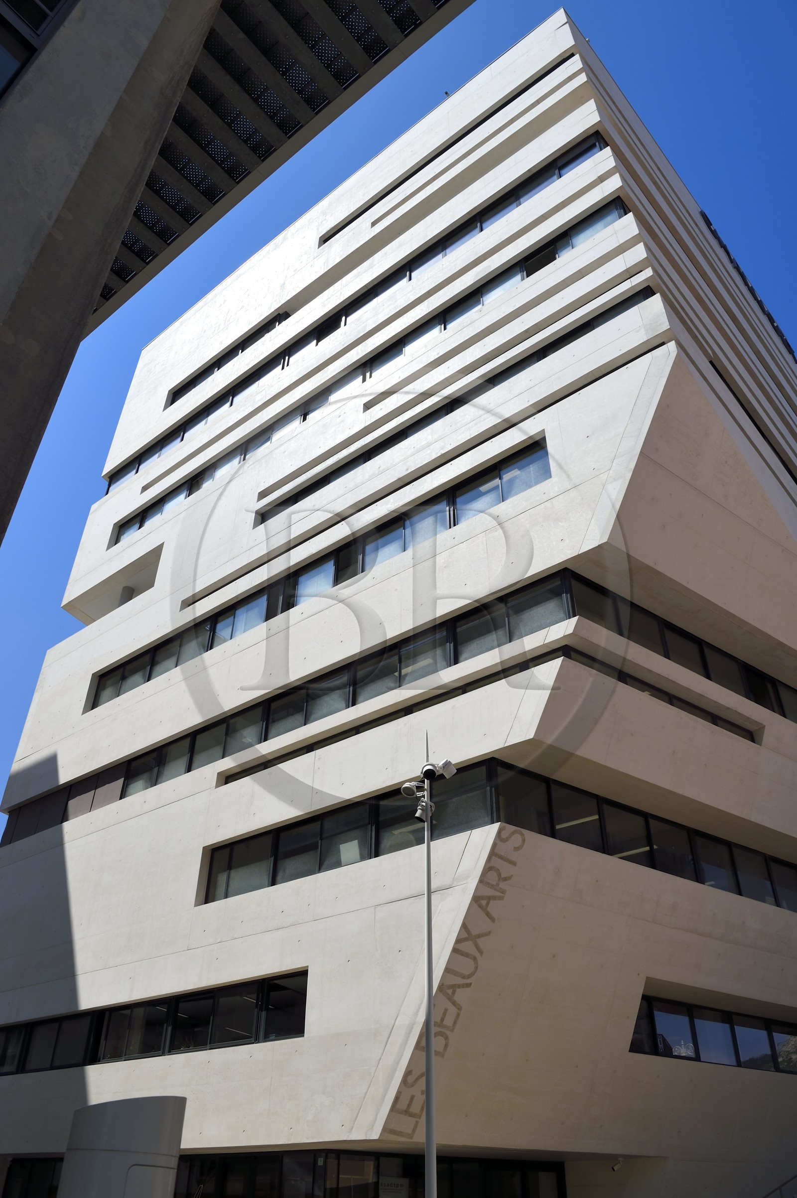 France, Var (83), Toulon, quartier Chalucet, immeuble abritant l'Ecole supérieure d'art et de design Toulon Provence Méditerranée (ESADTPM)