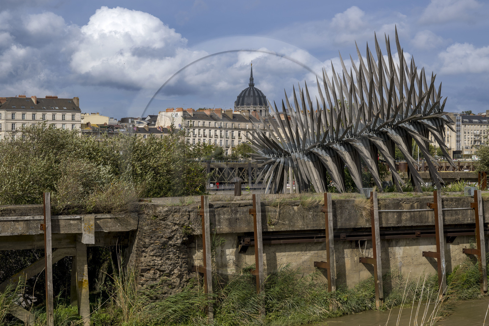 France, Loire Atlantique, Nantes, Parc des chantiers on Ile de Nantes, Estuaire open-air contemporary art collection, sculpture Resolution of Forces in the presence of the French artist Vincent Mauger
