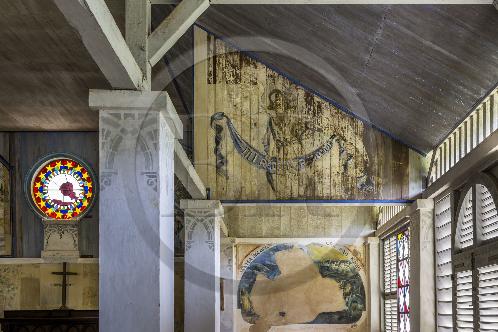 France, Guyane, Kourou, Iles du Salut, Ile Royale, la chapelle de Notre-Dame Immaculée du Salut, unique lieu de culte du bagne dont les peintures murales ont été réalisées entre 1938 à 1941 par un bagnard, Francis Lagrange dit Flag, condamné pour escroquerie et faux monnayage mais qui était aussi faussaire et artiste