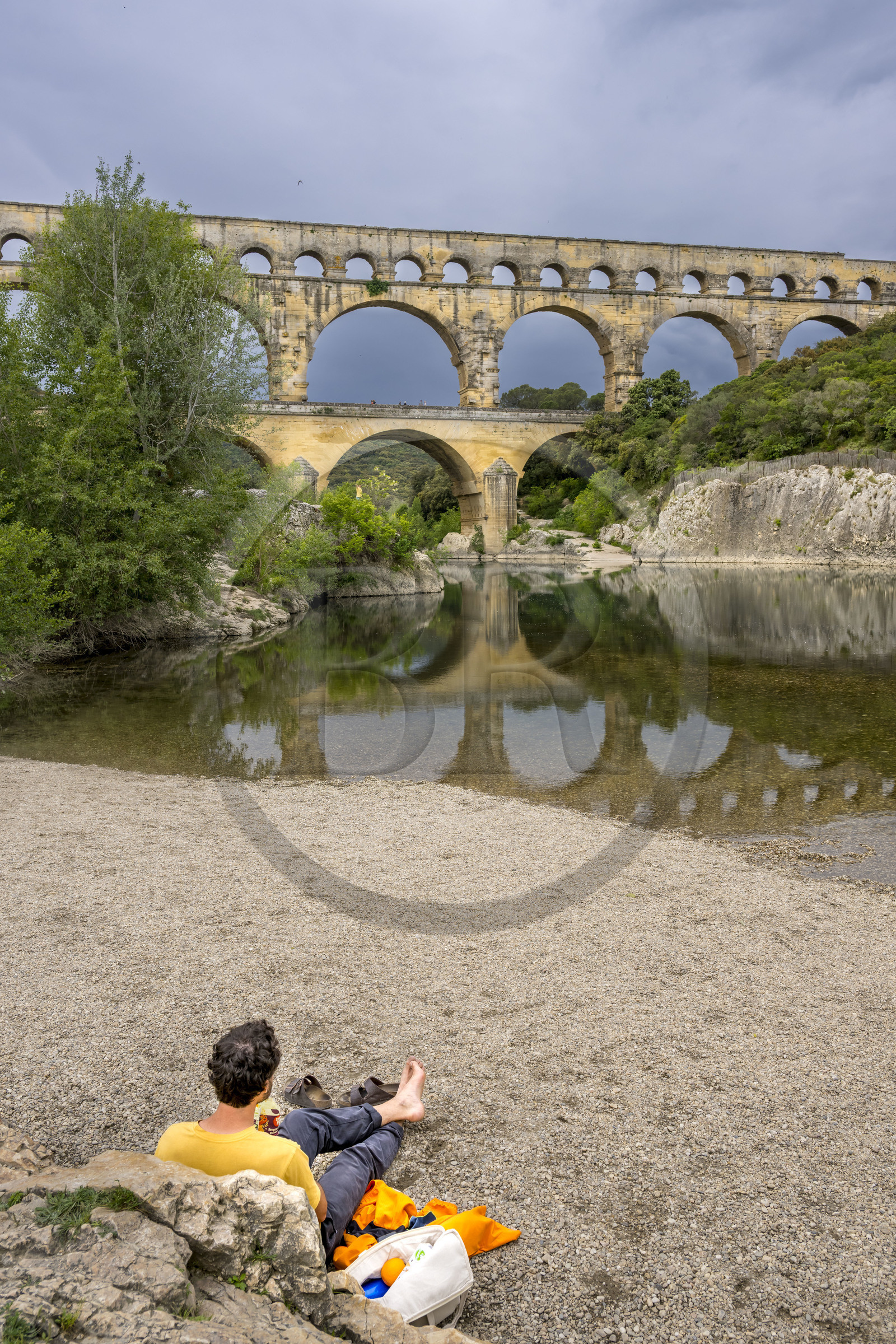 France, Gard (30), le Pont du Gard classé Patrimoine Mondial de l'UNESCO, Grand Site de France, pont aqueduc romain qui enjambe le Gardon