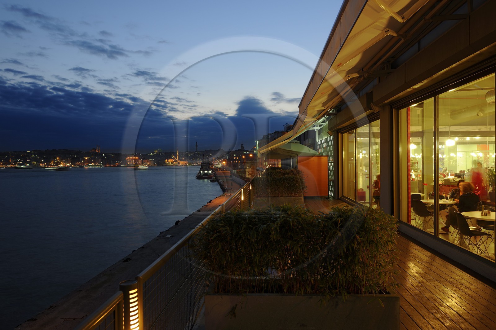 Turkey, Istanbul, Beyoglu, Karakoy District, the Modern Art Museum Café (Istanbul Modern)