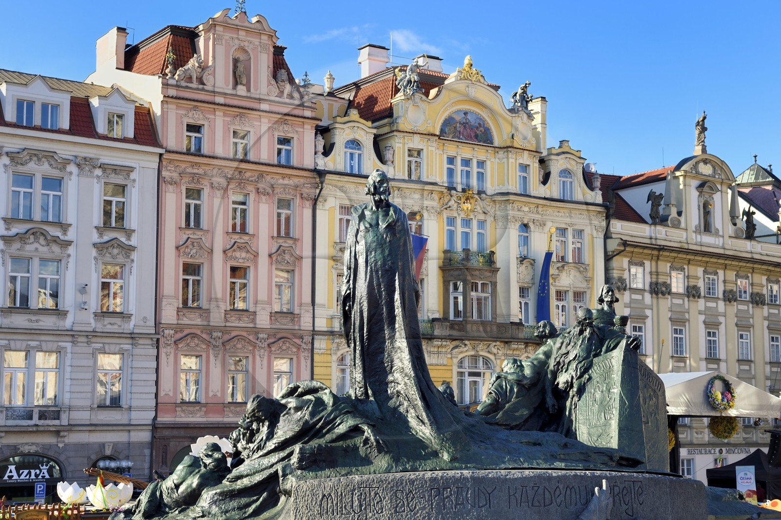 Czech Republic, Prague, historical center listed as World Heritage by UNESCO, the Old Town (Stare Mesto), small square (Staromestske namesti), the Jan Hus Memorial