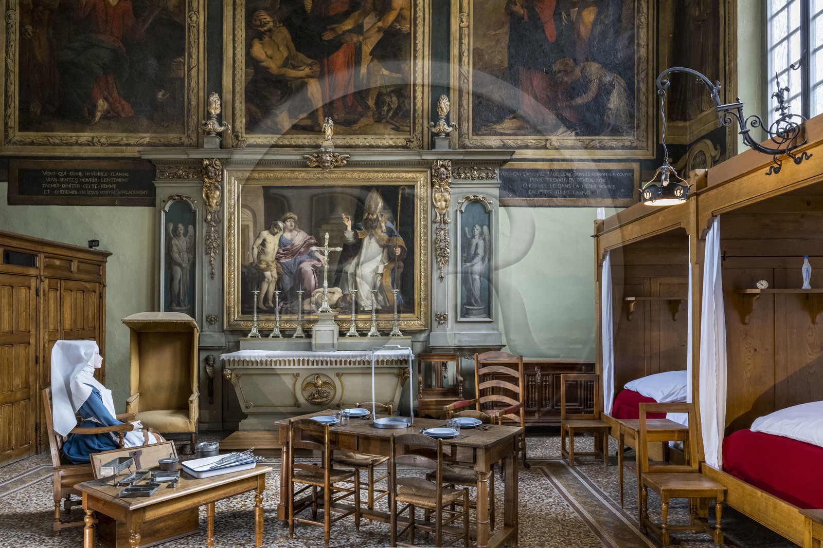 France, Côte-d'Or (21), Beaune, zone classée Patrimoine Mondial de l'UNESCO, Hospices de Beaune, l'Hôtel-Dieu, salle Saint-Hughes