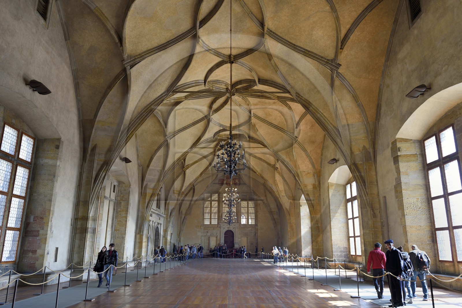 République Tchèque, Prague, Hradcany (quartier du chateau), chateau royal, la salle Vladislav de style gothique flamboyant avec ses voutes ogivales à nervures entrecroisées