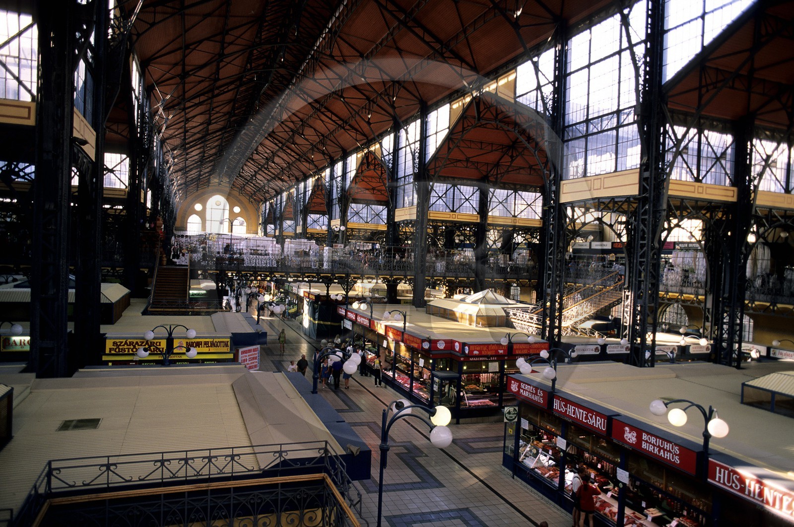 Hungary, Budapest (Pest), central covered market designed by Samu Petz in 1896