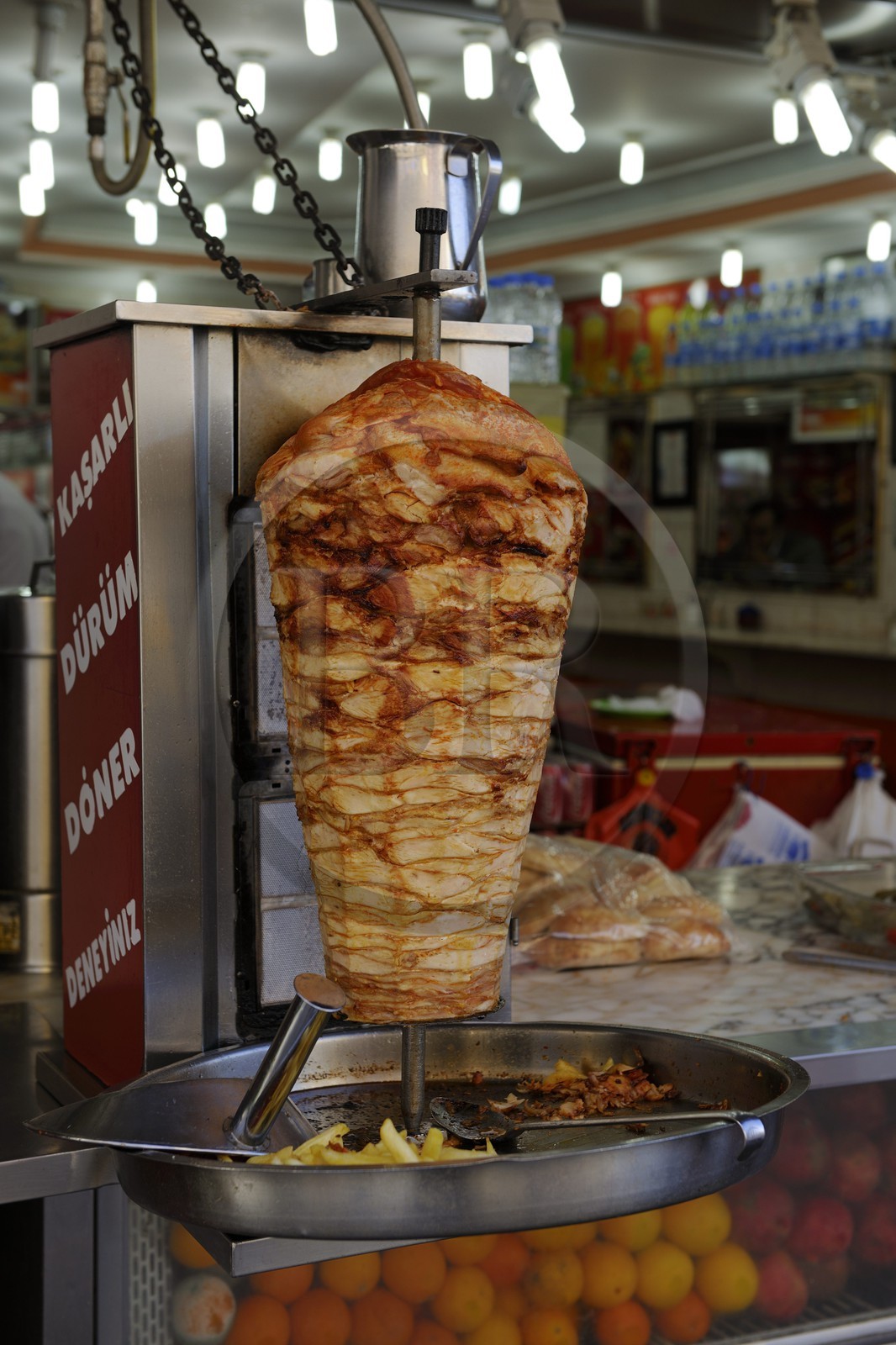 Turquie, Istanbul, quartier de Beyoglu, restaurant de Kebab ou kebap