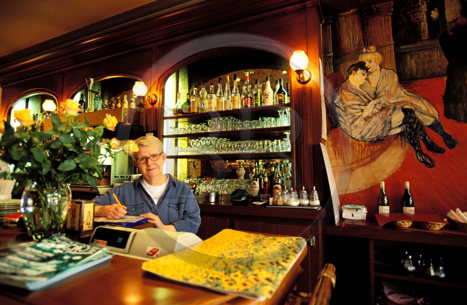 France, Saône-et-Loire (71), Châlon-sur-Saône, Marie-Laure Thomas, patronne de la crêperie de Marie-Claude