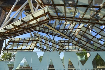 France, Bouches-du-Rhône (13),  Le Puy Sainte Réparade, Chateau La Coste domaine viticole et centre d'art contemporain, Pavillon de Musique par Frank O. Gehry (Mention Obligatoire)