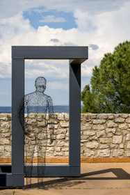 France, Vaucluse (84), Dentelles de Montmirail, Séguret, Domaine viticole de Mourchon