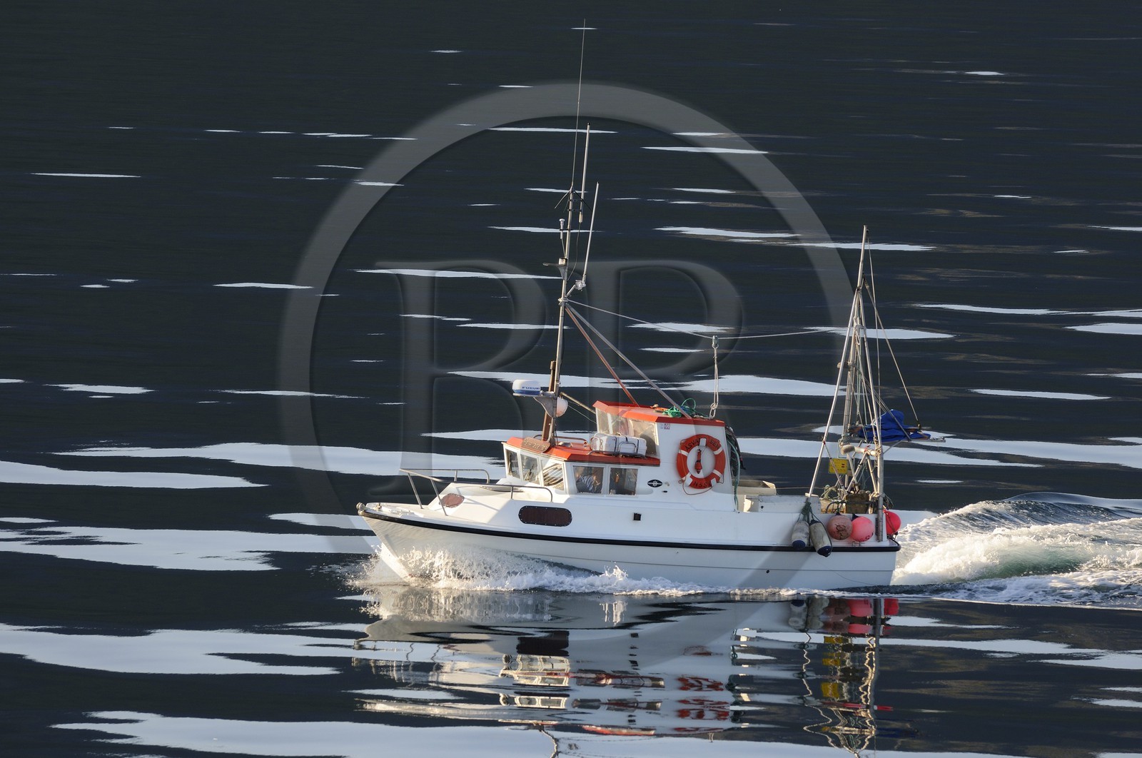 Norvège, Nordland, iles des Westeralen, bateau de pêche