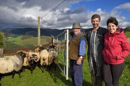 France, Pyrenees Atlantiques, Basque Country, Aldudes valley, Urepel, Philippe Casiriain manech black head sheep breeder, with his father and his daughter