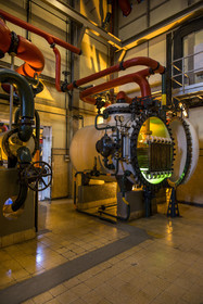 Portugal, Lisbonne, quartier de Belem, MAAT (Musée d'Art, Architecture et Technologie ou Museu de Arte, Arquitetura e Tecnologia) sur les bords du Tage, musée de l'électricité et expositions d'art moderne dans l'ancienne centrale thermique Central Tejo