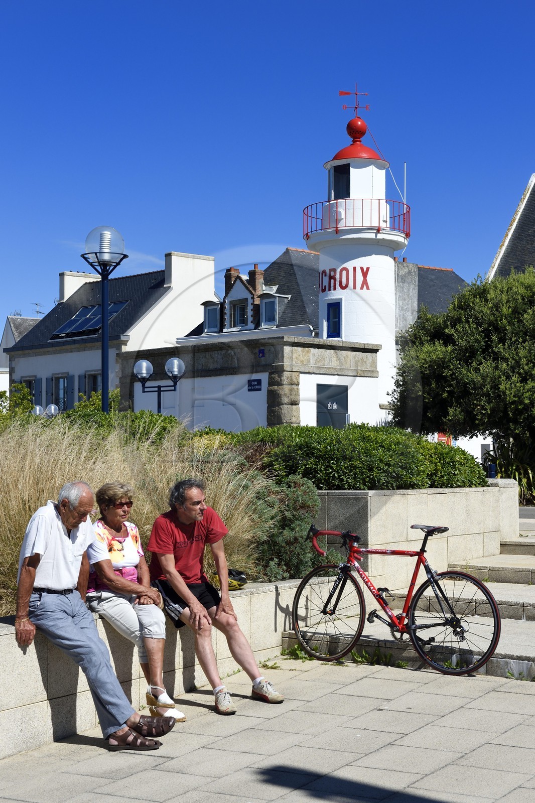 France, Finistère (29), Concarneau, phare du quai de la Croix