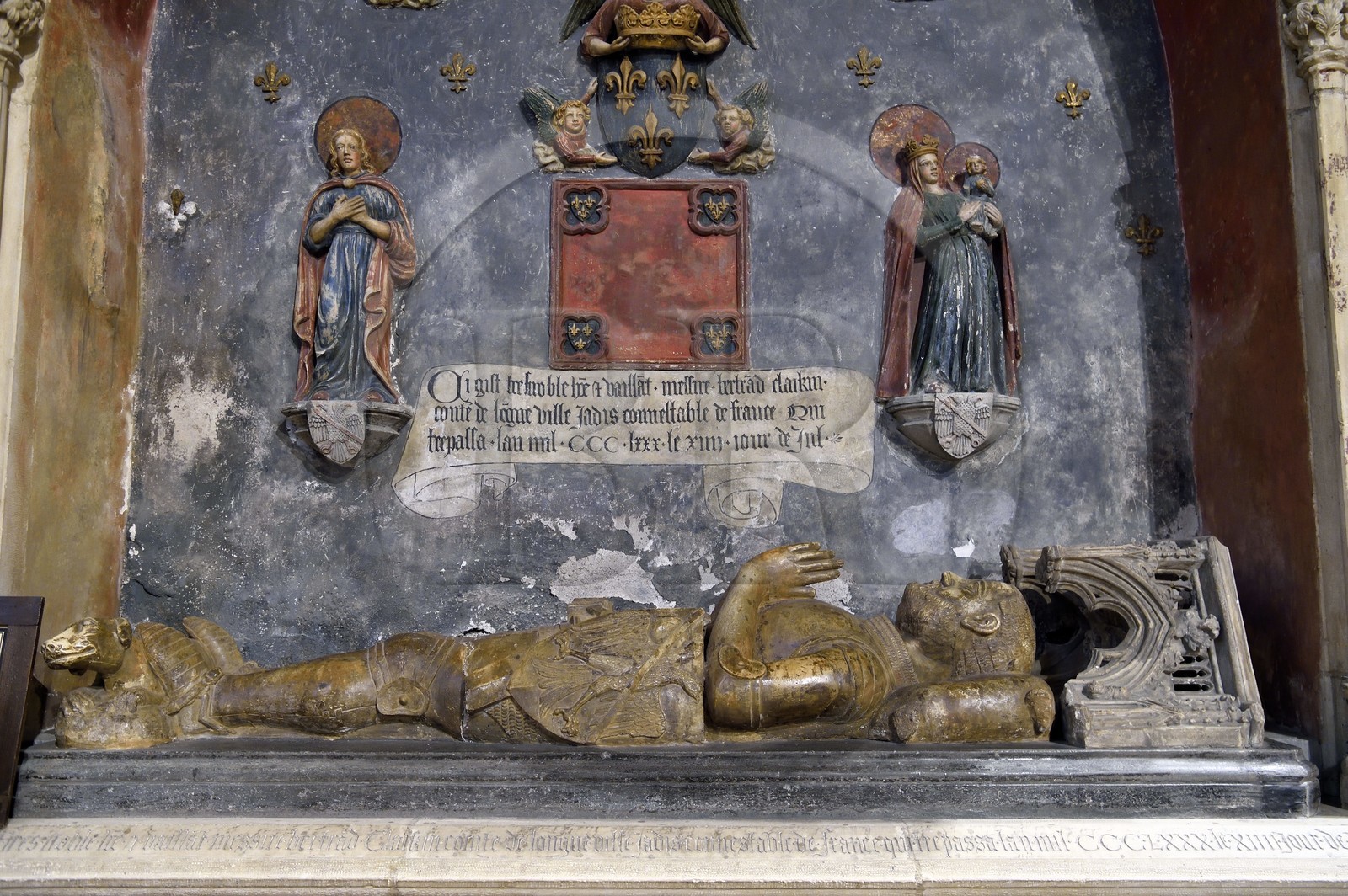 France, Haute-Loire (43), Le Puy-en-Velay, étape classée Patrimoine Mondial de l'UNESCO dans le cadre des chemins de Compostelle, église Saint-Laurent, le gisant du Connétable Bertrand Du Guesclin dont la tombe contient ses entrailles