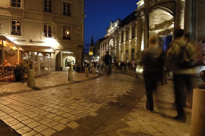 France, Charente-Maritime (17), La Rochelle, l'ancien couvent des Carmes dans la rue Saint-Jean-du-Pérot