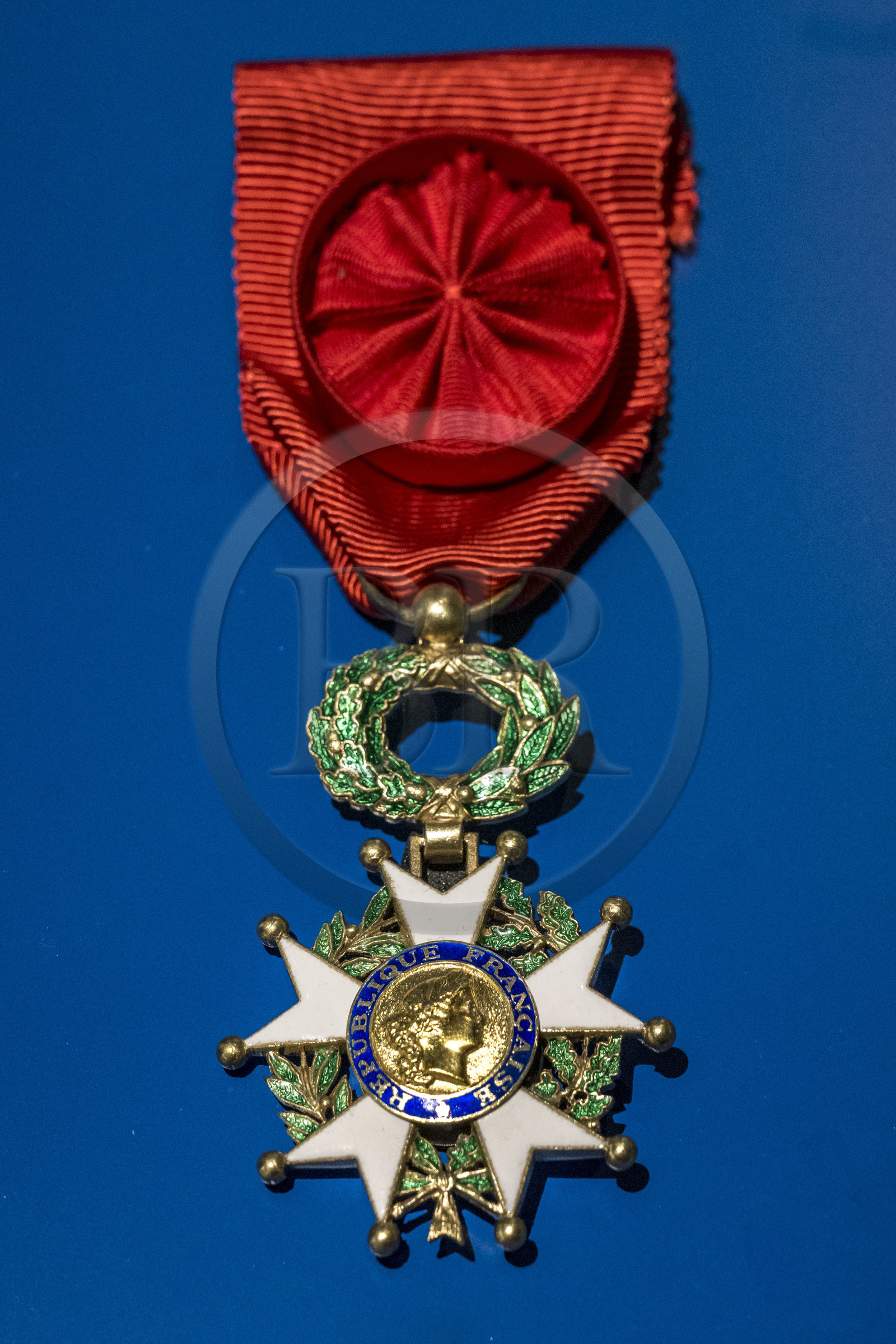 France, Paris (75), le musée de la Monnaie de Paris, médaille de l'Ordre de la Legion d'Honneur, grade d'officier (1962)