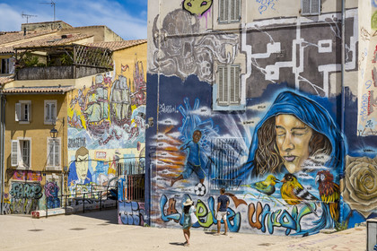 France, Bouches du Rhone, Marseille, Panier district, place du refuge, murals and graffiti at Place du Refuge