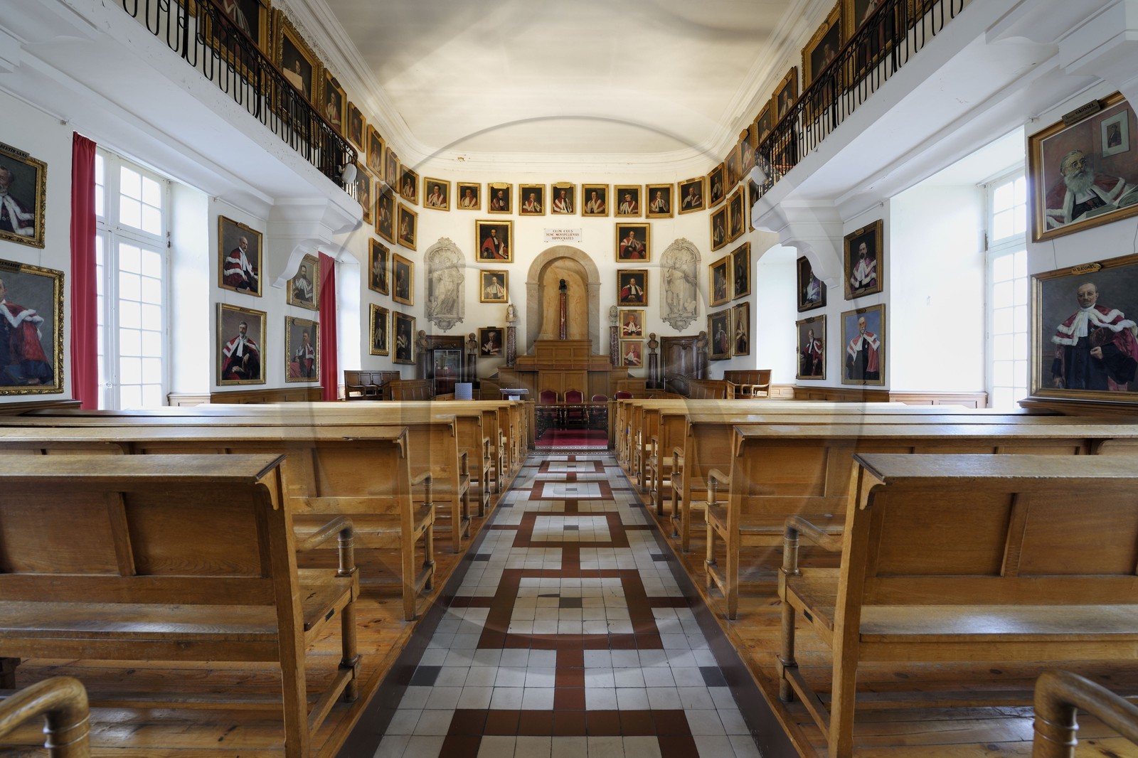 France, Hérault (34), Montpellier, centre historique, faculté de médecine, la salle des actes de l'UFR Médecine (ancienne chapelle des évêques), lieu des soutenances de thèses de médecine depuis 200 ans