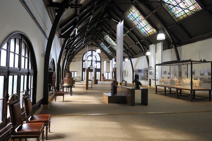 France, Seine-Maritime (76), Pays de Caux, Côte d'Albâtre, Fécamp, Palais Bénédictine, de style Néogothique et Néo-renaissance construit par l'industriel ayant commercialisé la liqueur Bénédictine, salle Alexandre Le Grand ancienne pièce de travail