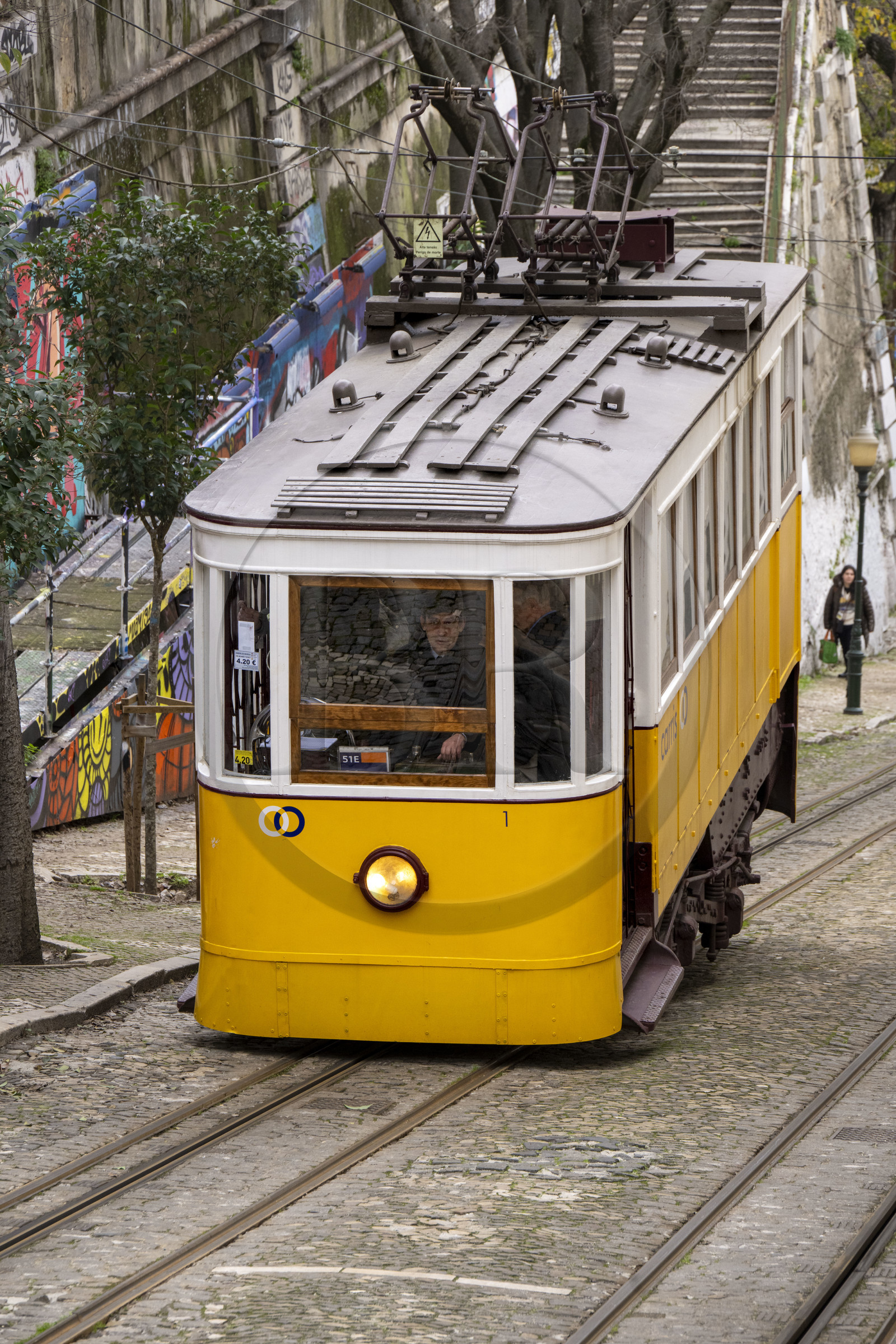 Portugal, Lisbonne, quartier du Bairro Alto, Elevador da Gloria, funiculaire