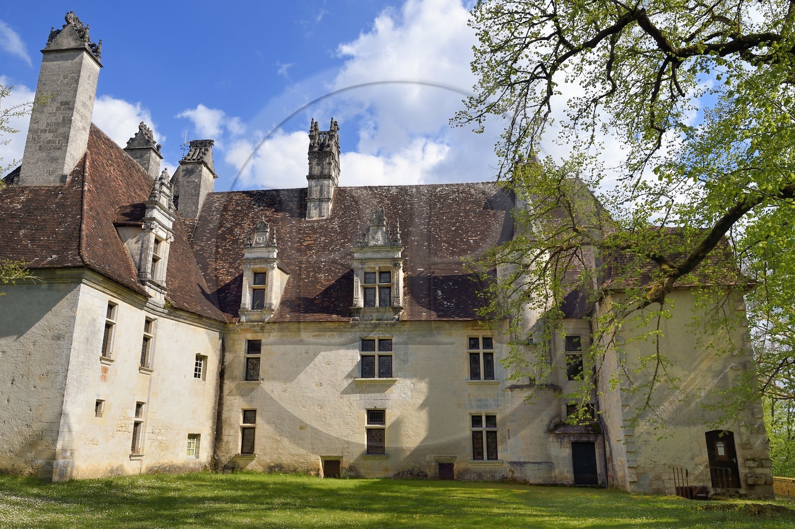France, Dordogne (24), Périgord Vert, Villars, château de Puyguilhem de style Renaissance, la façade arrière