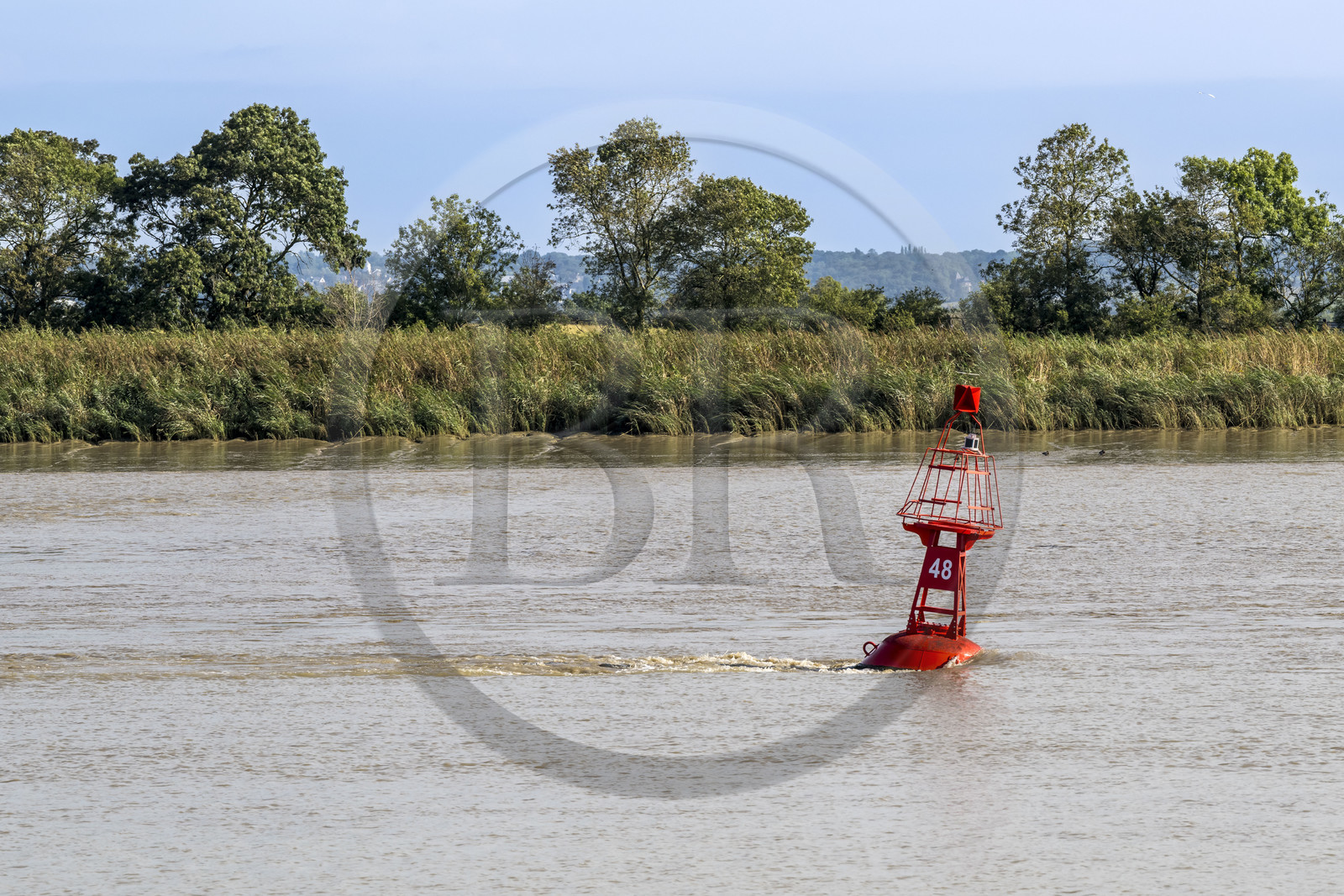 France, Loire Atlantique, Le Pellerin, red beacon in the Loire river