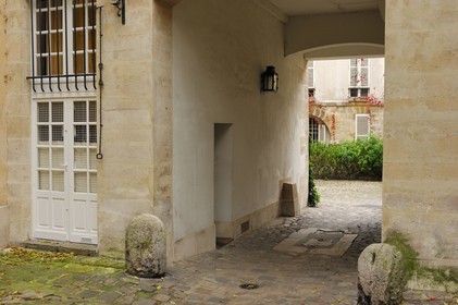 France, Paris (75), La cour de Rohan, derrière la cour du Commerce Saint André
