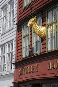 Norway, Hordaland County, Bergen, wooden houses in Bryggen District, listed as World Heritage by UNESCO, former trading post of the Hanseatic League