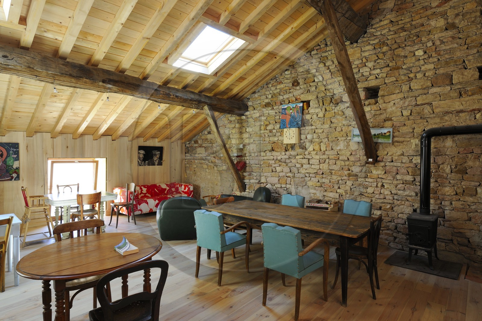 France, Saône et Loire (71), Cluny, Chambres d’hôtes de charme Claire BOUVROT au 6 place du Marché