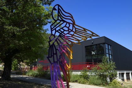 France, Var (83), Provence Verte, Chateauvert, Centre d’art contemporain Chateauvert, sculpture de l'artiste Tigrane