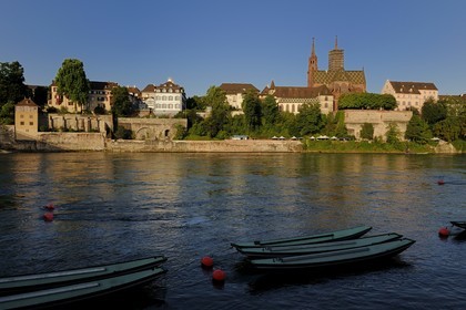 Switzerland, Canton Basel-Stadt, Basel, The left bank of the river Rhine and the Cathedral District